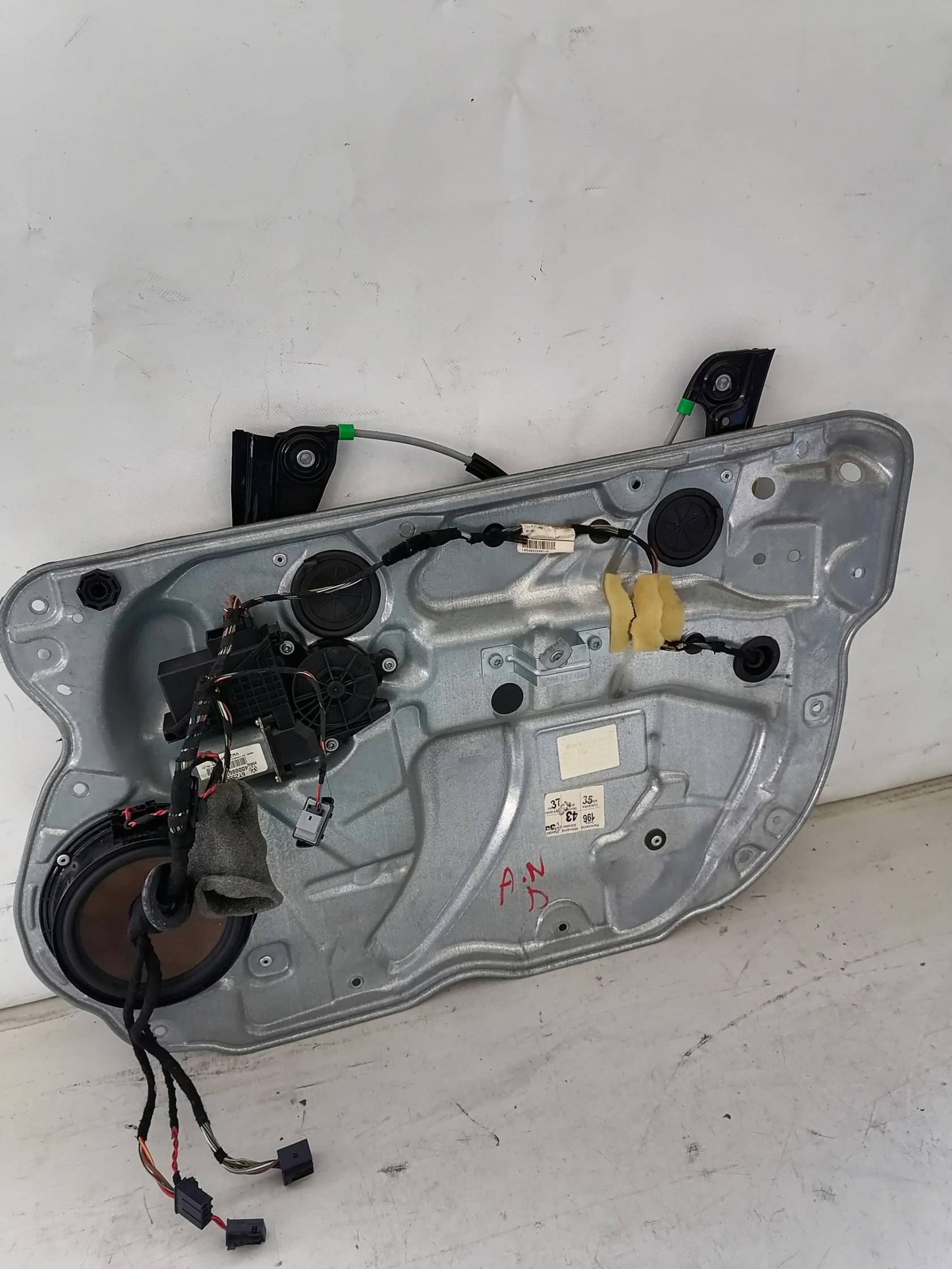 Alzacristallo elettr. porta ant. dx.